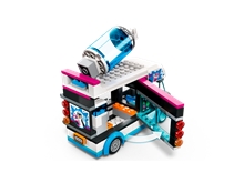 LEGO® City 60384: Penguin Slushy Van