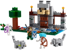 LEGO® Minecraft® 21261: The Wolf Stronghold