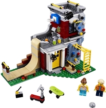 LEGO Creator 3in1 Modular Skate House 31081