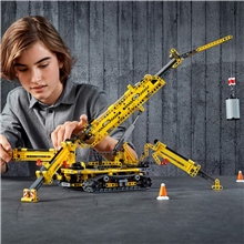 LEGO Technic Compact Crawler Crane 42097