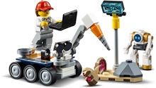 LEGO® City 60229: Rocket Assembly & Transport